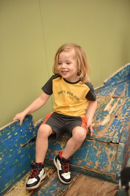 Louder! shirt Lars daffodil