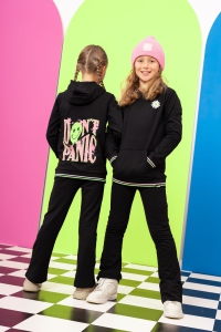 Louder! hoodie Minthe black (achterkant don't panic)