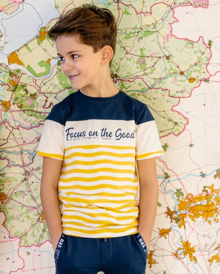 Billy & Lilly shirt Stijn papyrus banana stripe wave print