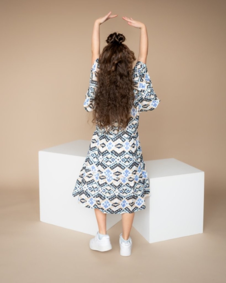 Vinrose jurk Oyster gray print (VGS24DR014)