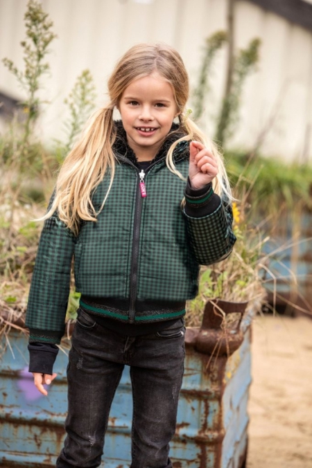 B.Nosy reversible jas zwart groen geruit (Y207-5211-099)