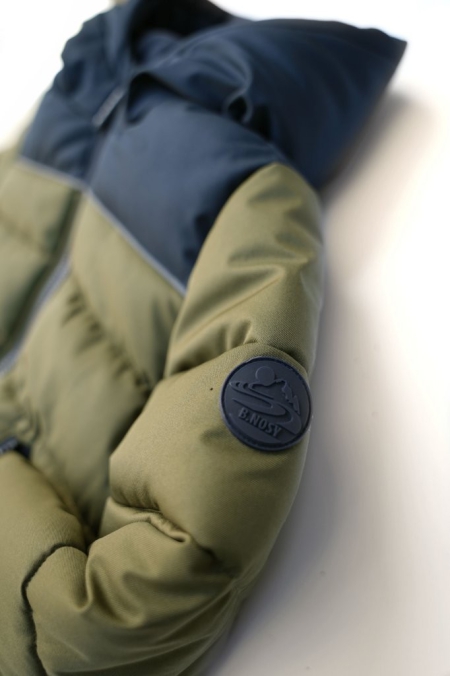 B.Nosy winterjas taslan army green (Y207-6211-351)