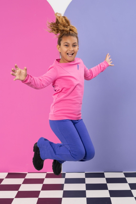Louder! sweater Ilse shocking pink