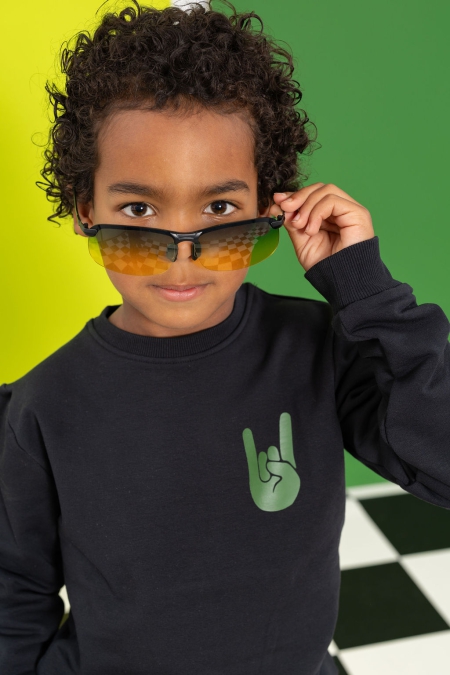 Louder! sweater Viggo black