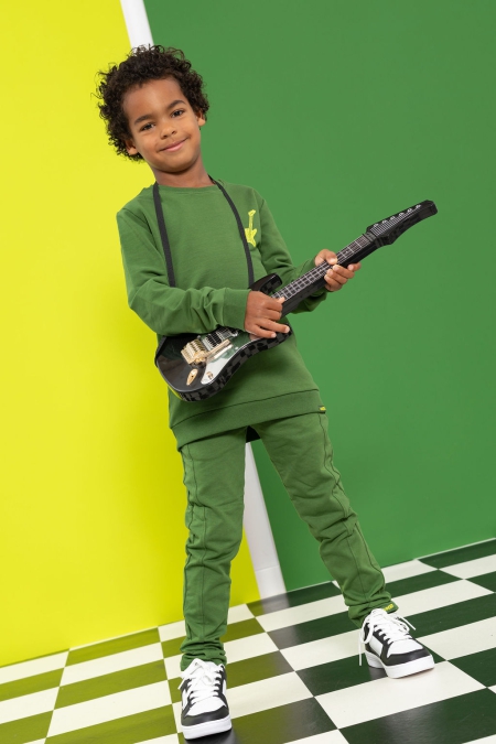 Louder! sweater Vito forest elf