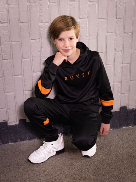 Cruyff Fuerza suit black orange (CSAJ253900)