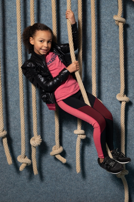 Nais tregging Lourdes black (B22-511)