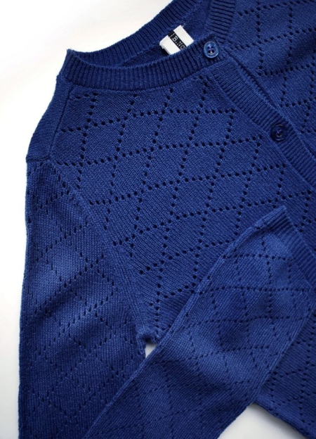 B.Nosy vest shell pattern lake blue (Y212-5300-159)