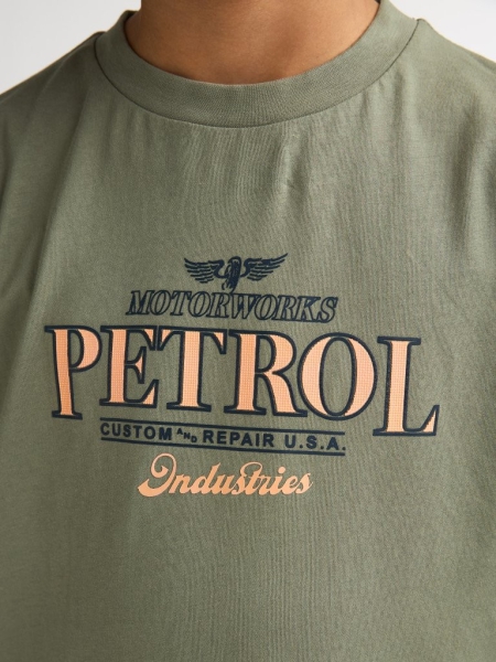Petrol t-shirt classic print sage (B-1060-TSR600-6179)