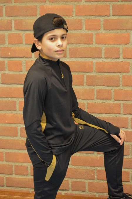 Cruyff Corner suit black gold