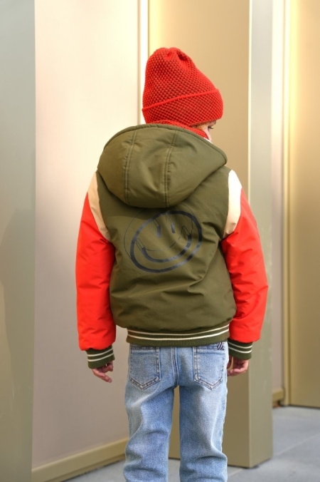 B.Nosy winterjas Joshua militairy green (Y508-6213-320)