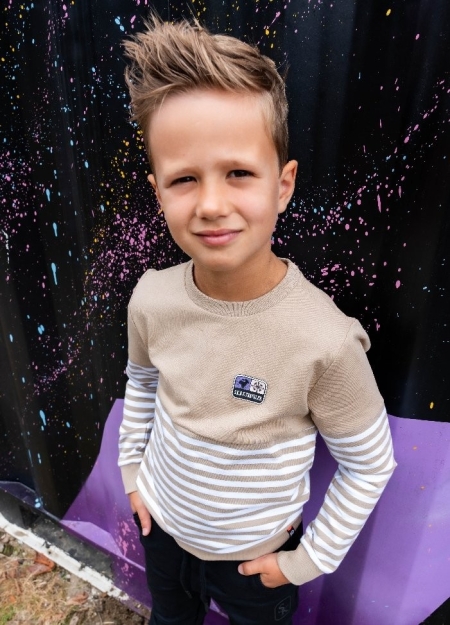 Skurk sweater Shawn beige gestreept