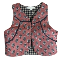 On Top Of The Cake reversible gilet Simba aop batik check (AW-19)