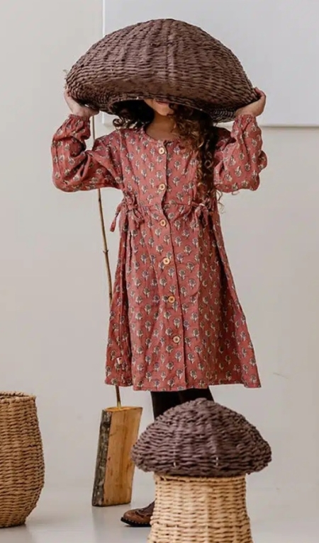 On Top Of The Cake jurk Janneke aop blockprint (AW-10)